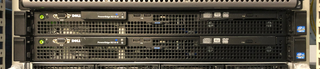Pizzakartons a.k.a. 2 x Dell R210 Server